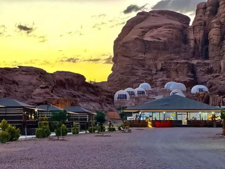 Rum Oasis Luxury Camp Wadi Rum Eksteriør billede
