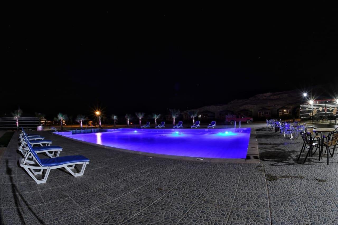 Rum Oasis Luxury Camp Wadi Rum Eksteriør billede