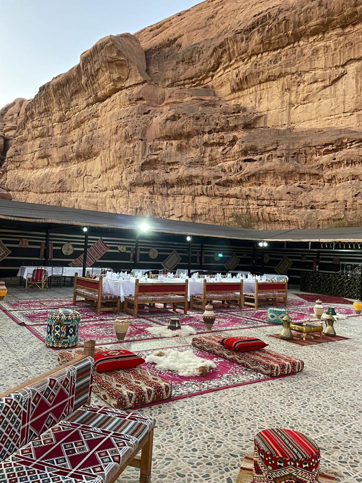 Rum Oasis Luxury Camp Wadi Rum Eksteriør billede