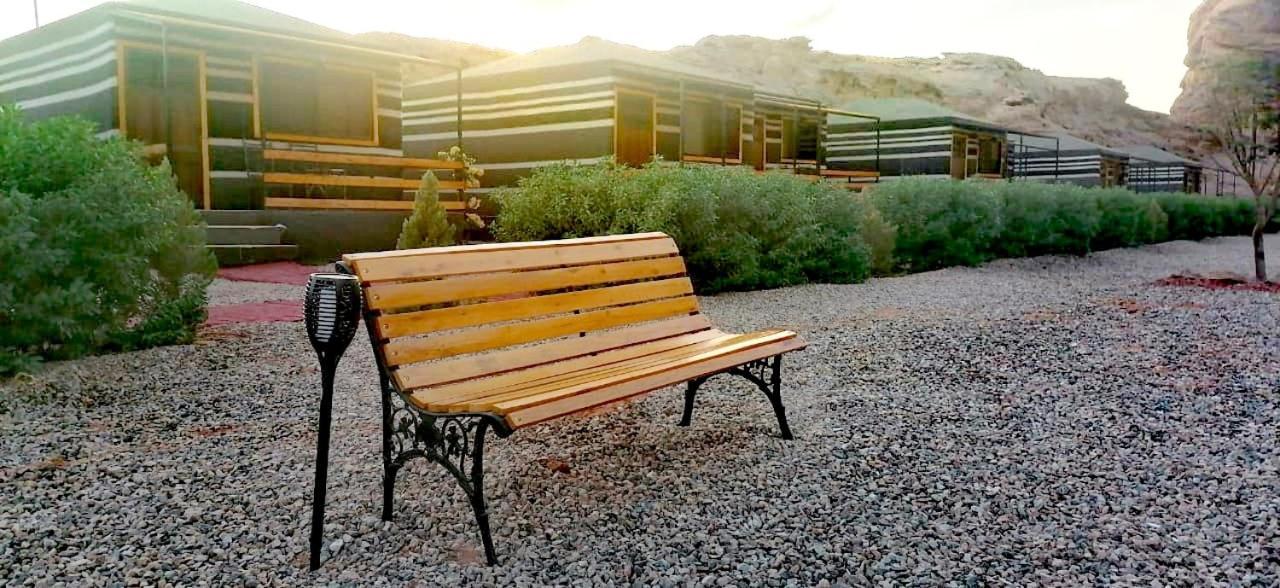 Rum Oasis Luxury Camp Wadi Rum Eksteriør billede